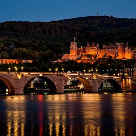 Naehe Heidelberg Fuer 4 Personen 公寓