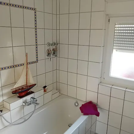 Naehe Heidelberg Fuer 4 Personen *