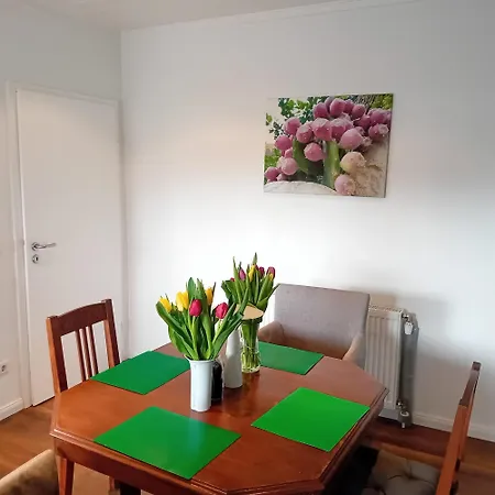 2 Exklusiv Naehe Heidelberg Fuer 1-4 Personen Mit Grossen Terrassen * Plankstadt